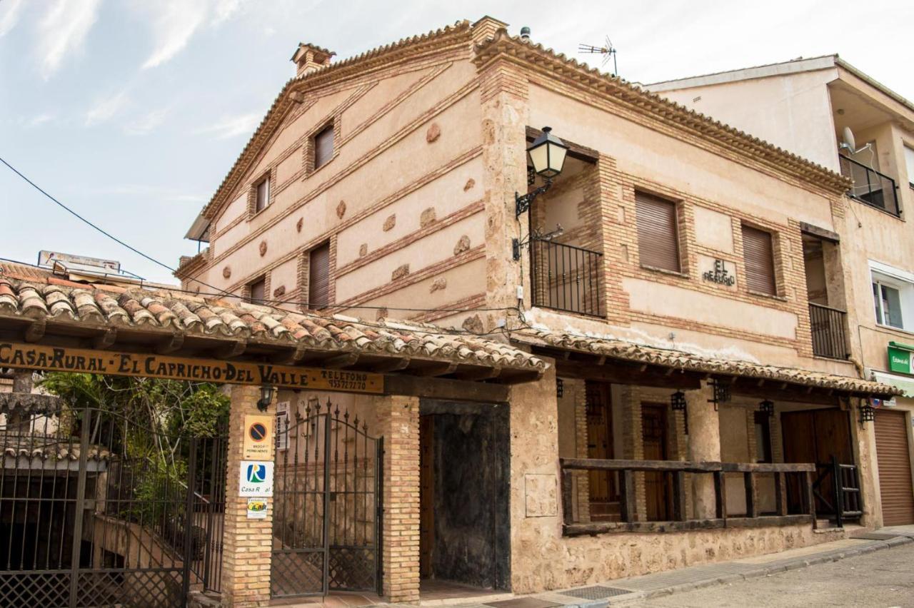 Apartamentos Capricho Del Valle Arroyo Frio Exterior foto